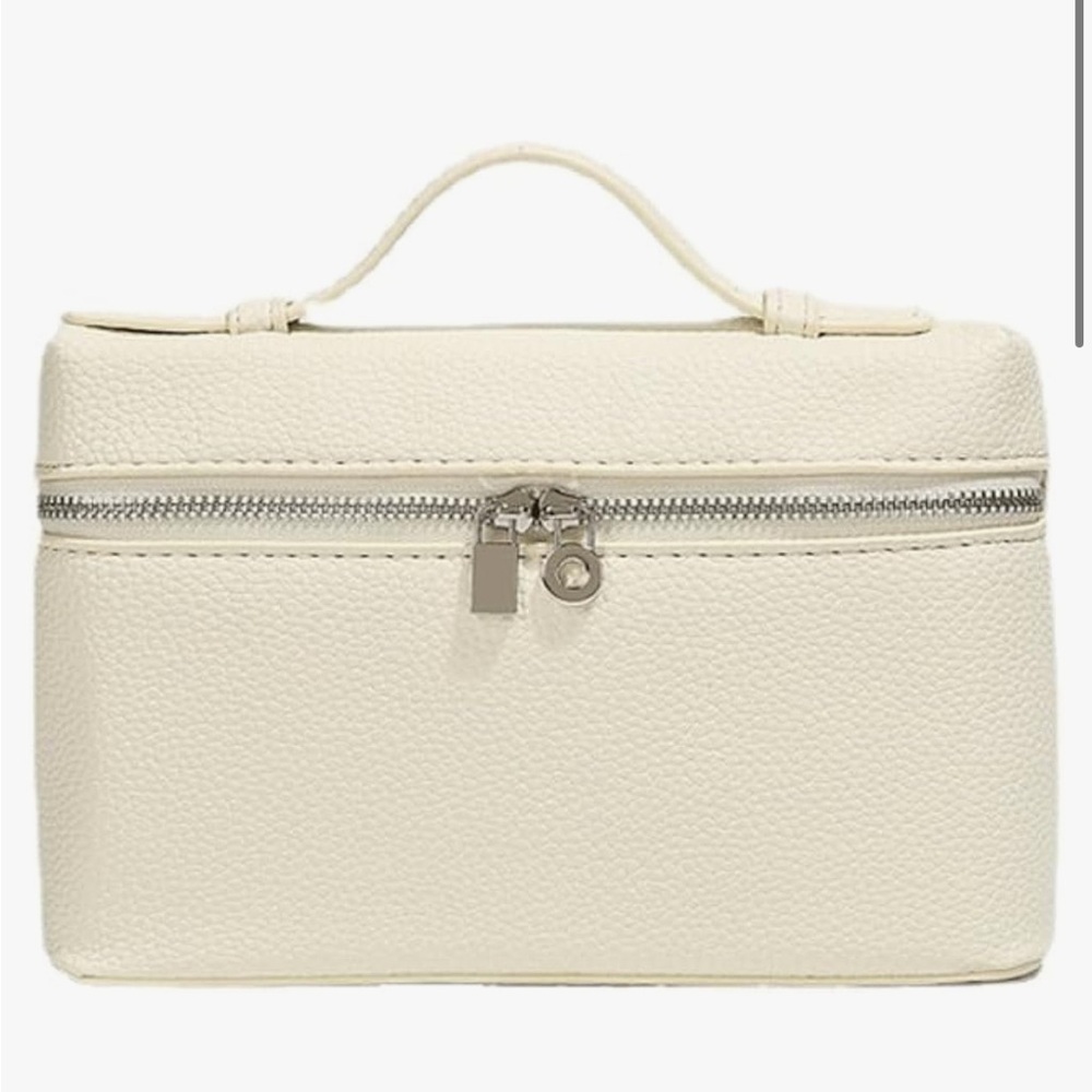 White Pouch